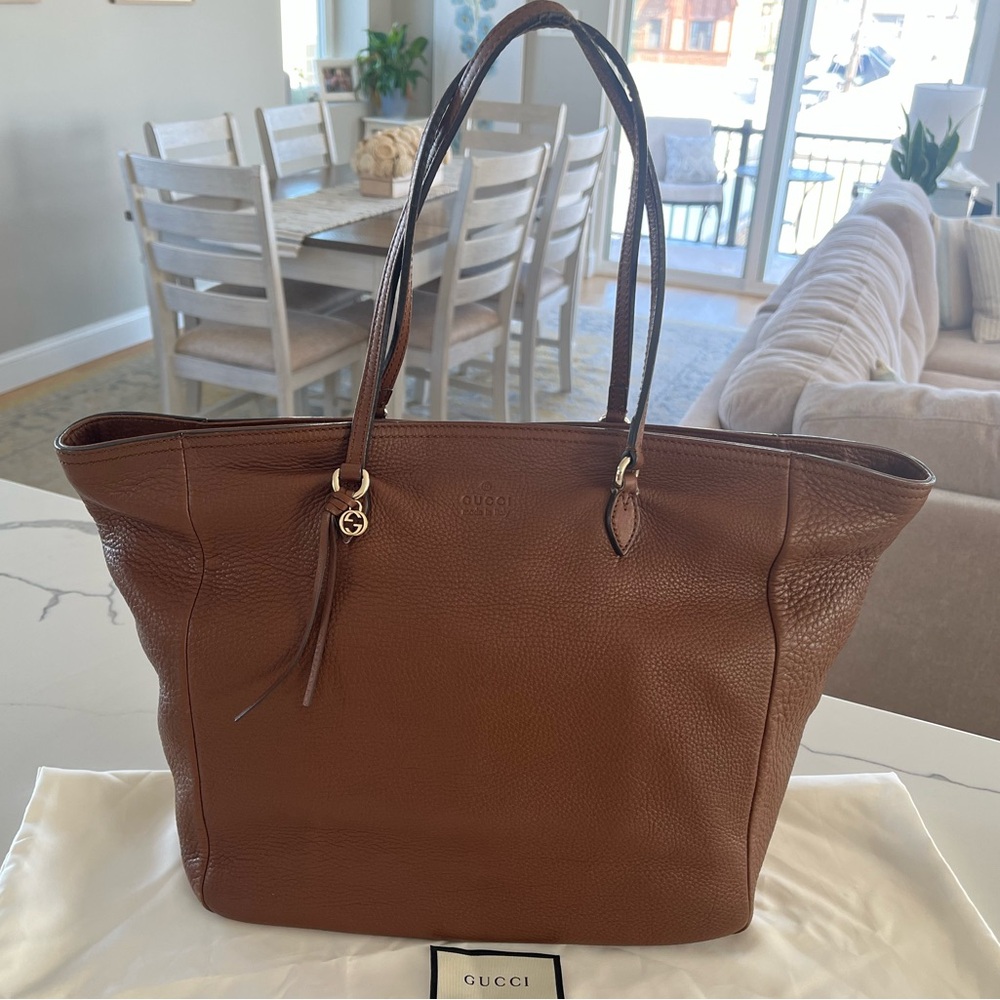 Gucci - Interlocking GG Bree Large Brown Pebbled Leather Tote Bag Shoulder Bag - Picture 4 of 17